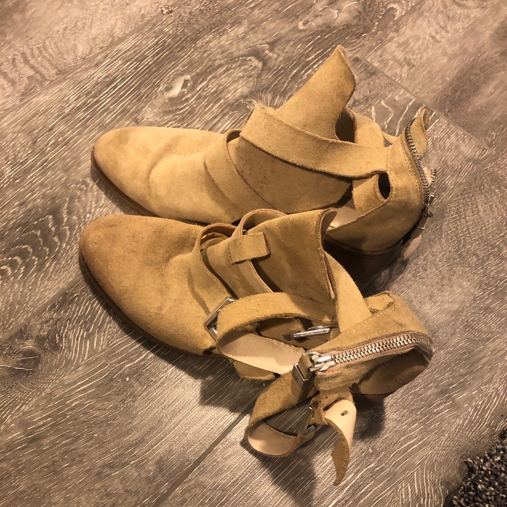 Zara Boots